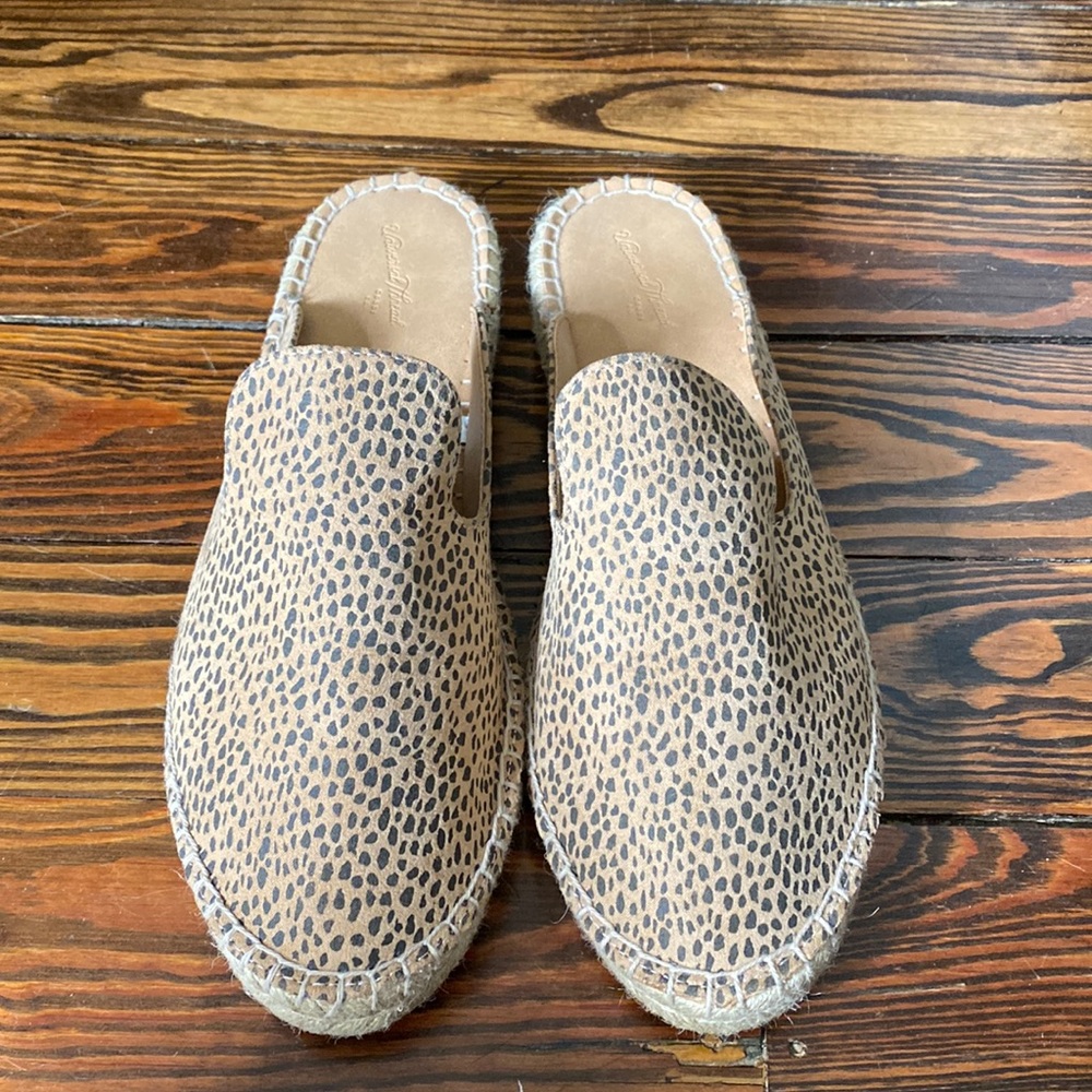 Cheetah mules, new like, size 8